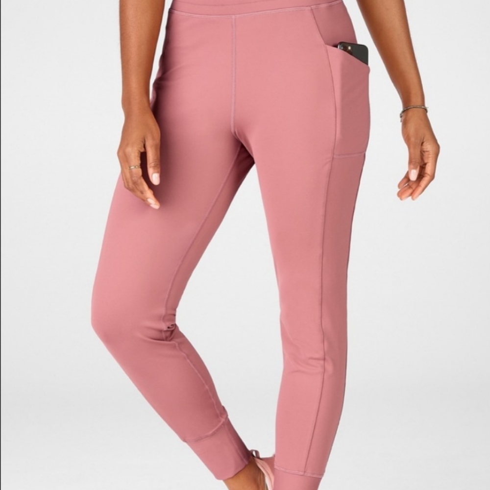 Fabletics On-The-Go Cold Weather Jogger